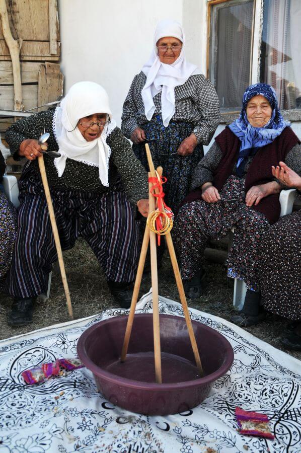 Düğün Tahını Geleneği